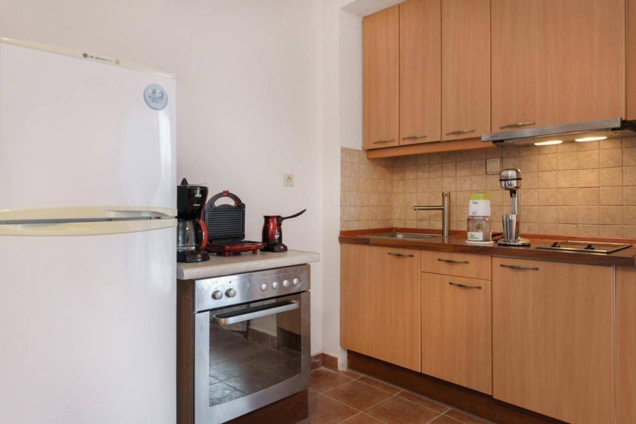 Ferienwohnung Danai House Nea Roda Exterior foto